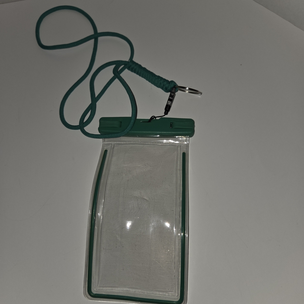 Time and Tru water-resistant accessory/phone pouch